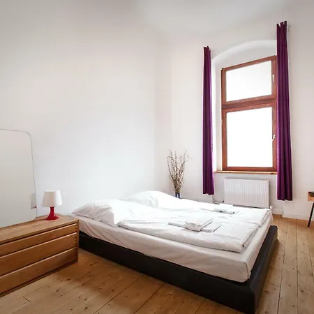 3 Bedroom Apartment Berlin Exterior photo