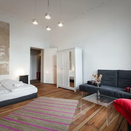 3 Bedroom Apartment Berlin Exterior photo