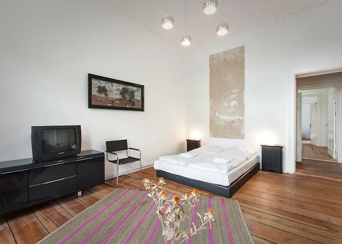 3 Bedroom Apartment